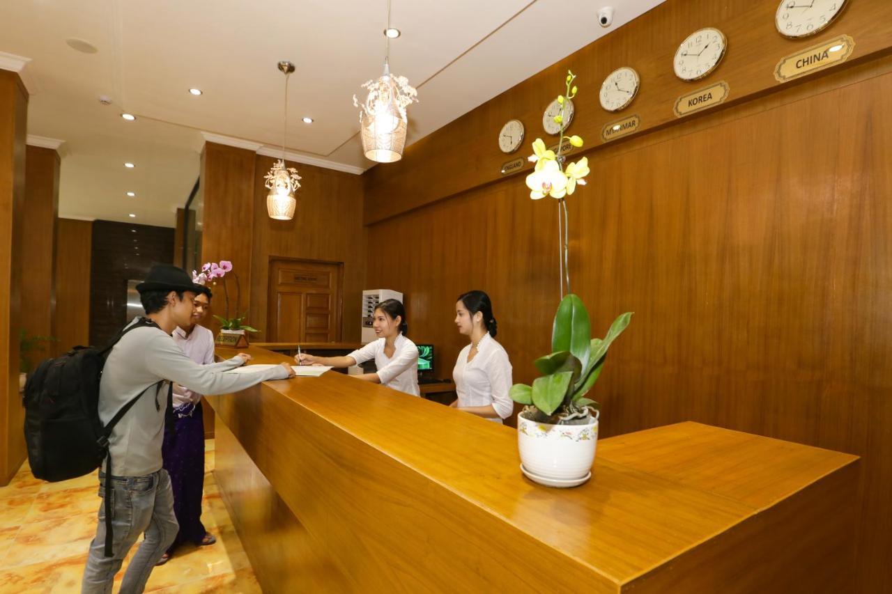 Grand Garden Hotel Yangón Exterior foto