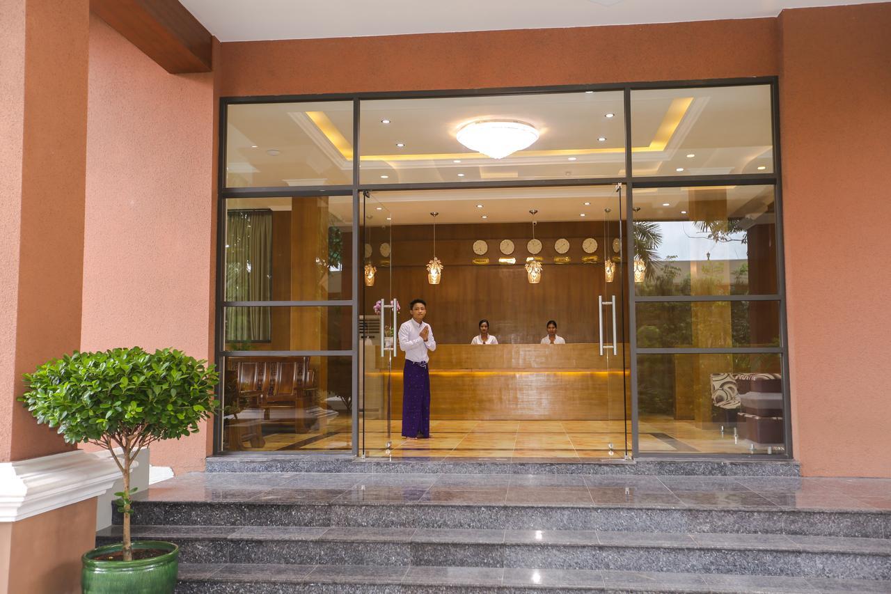 Grand Garden Hotel Yangón Exterior foto